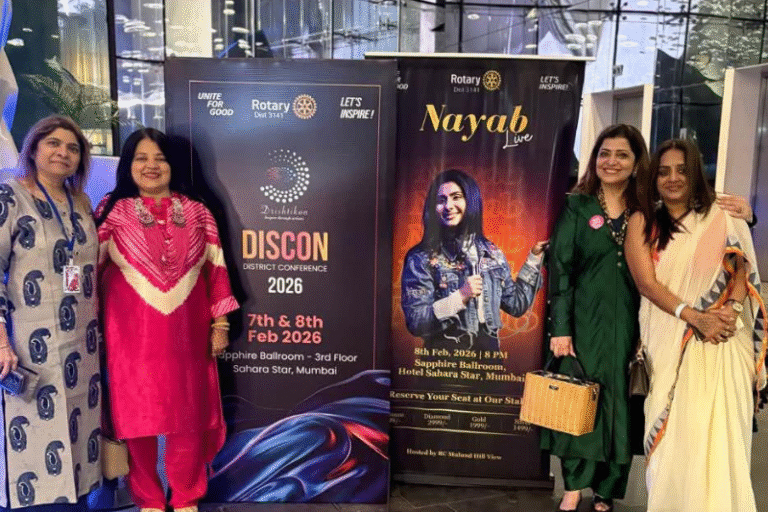 Nayab Live